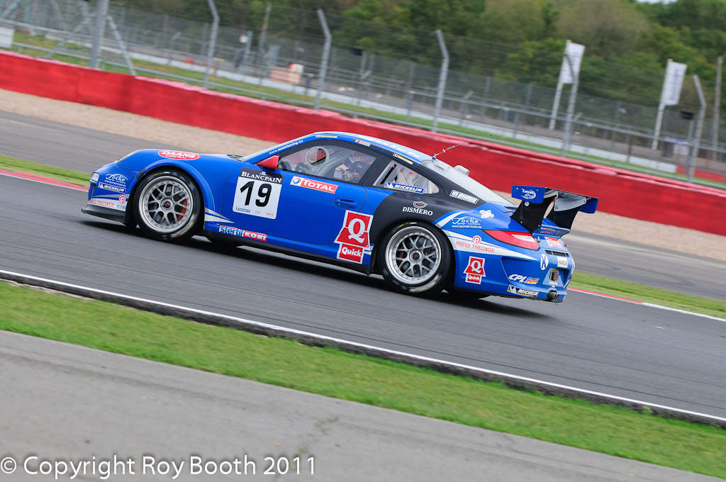 RWB_20111008_090411_D3G9840