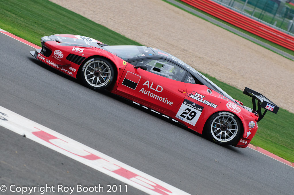 RWB_20111008_125555_D3H0381