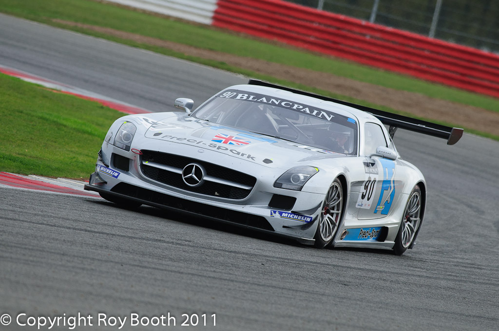 RWB_20111009_120805_D3H1122