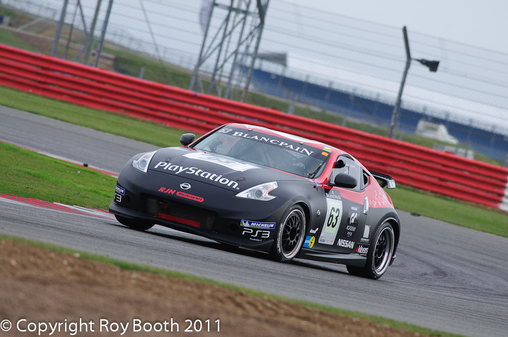 RWB_20111009_121102_D3H1142