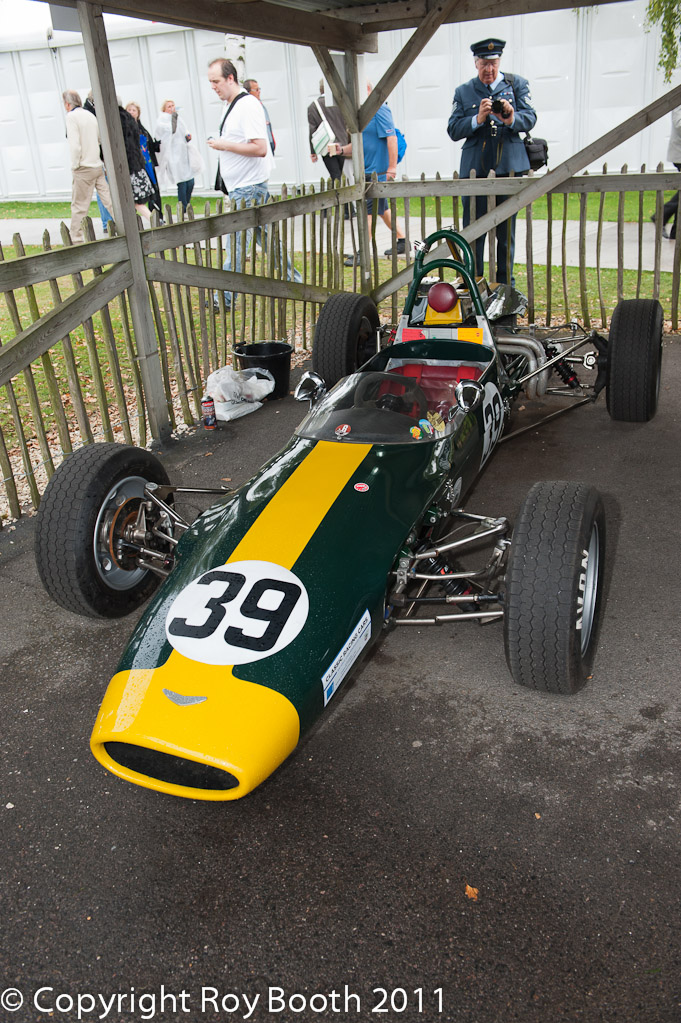 RWB_20110917_101601_D3Z8658